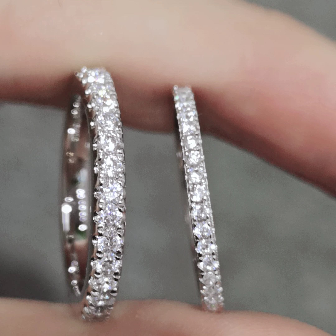 925银莫桑石银制品 （满钻  直排） 百搭时尚精致镶嵌简约镶钻气质