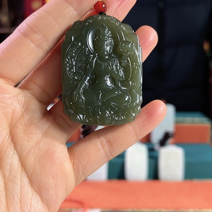 和田玉吊坠未镶嵌