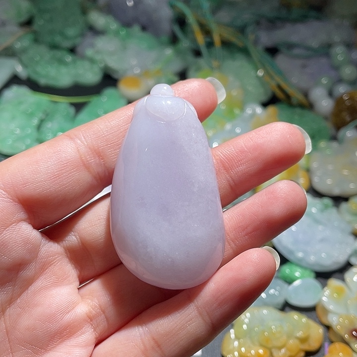 颈饰未镶嵌翡翠天