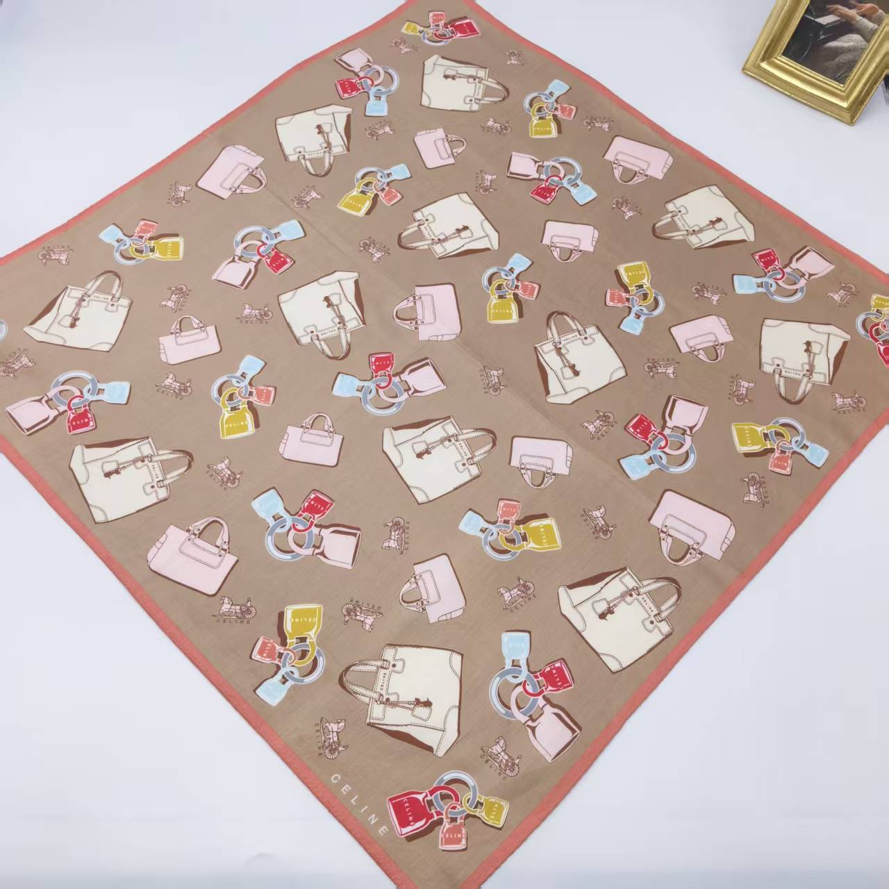 95新 Celine/思琳 海囤/思琳/丝巾/yy13455