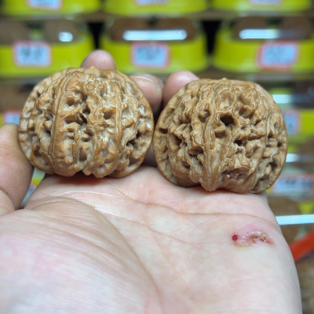 把件文玩核桃苹果园尺45