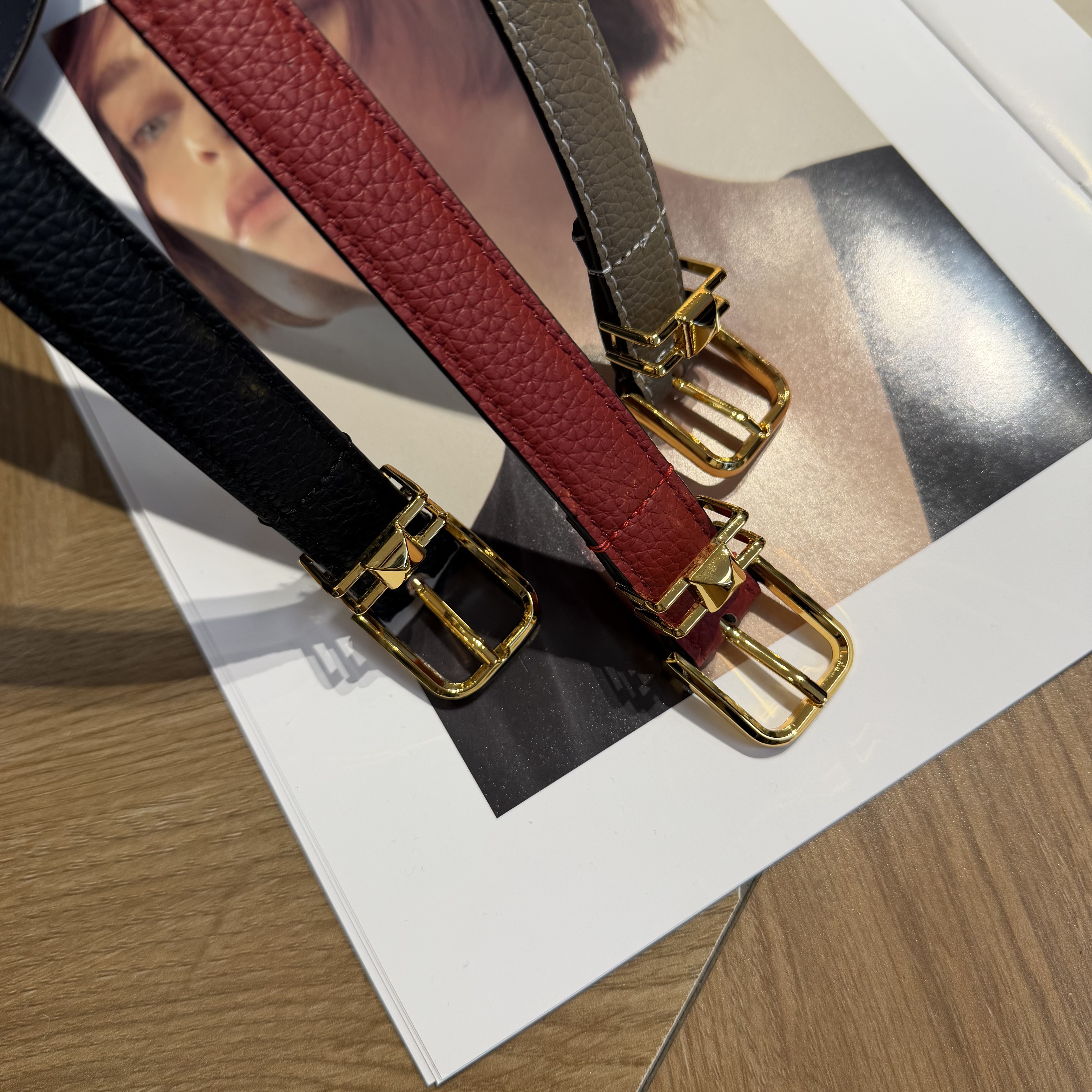 【柳条儿】荔枝纹金扣腰带  通勤约会都能搭的轻奢时尚单品