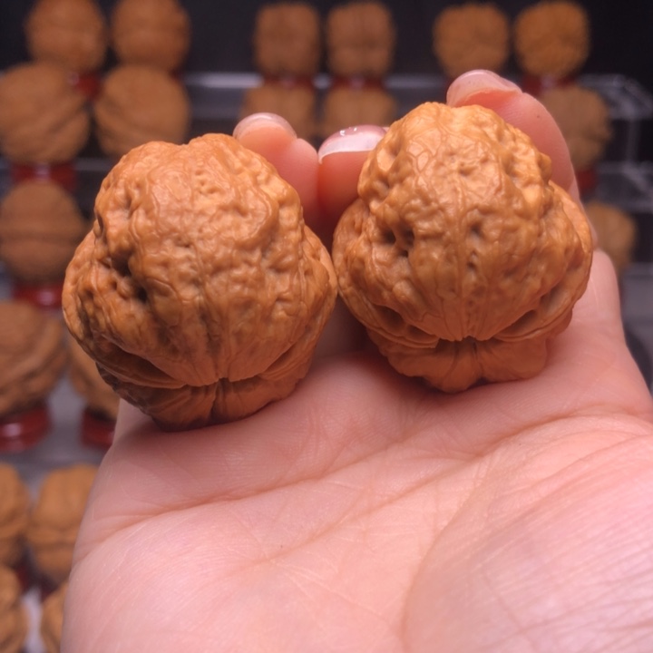 文玩核桃吊坠凌****面26玉龙小金蟾