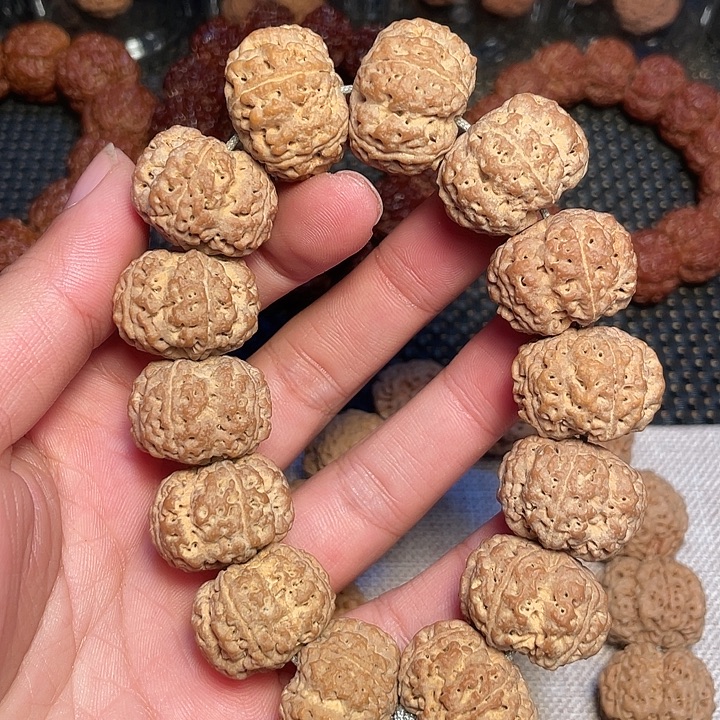 加***猫金刚菩提吊坠金刚