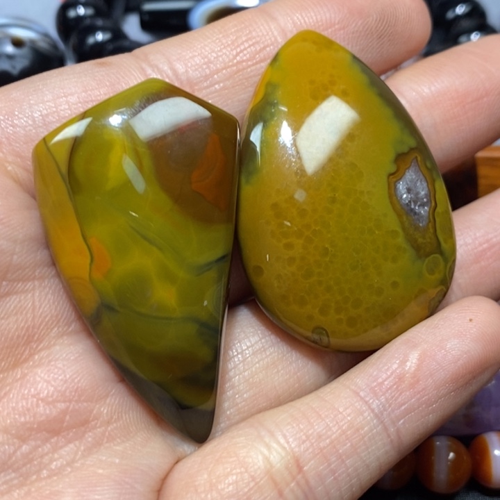 玛瑙/玉髓未镶嵌颈饰