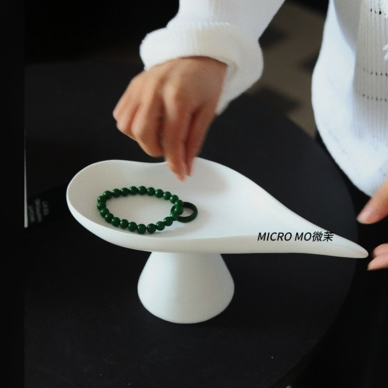 桃心果盘水果盘客厅茶几家用轻奢干果盘精致高颜值百搭