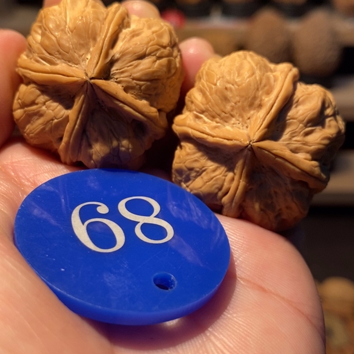 田***叔木质类古蟾石斧四棱37尺寸