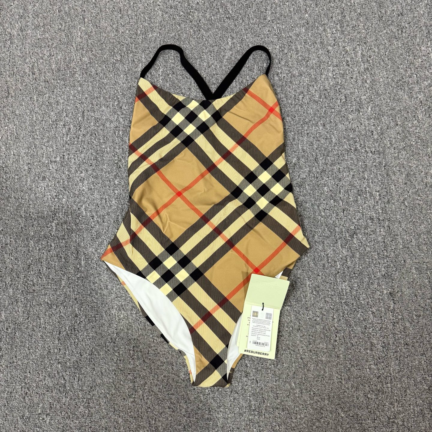 未使用 BURBERRY/博柏利 18677159 新款连体泳衣 未使用带吊牌M码