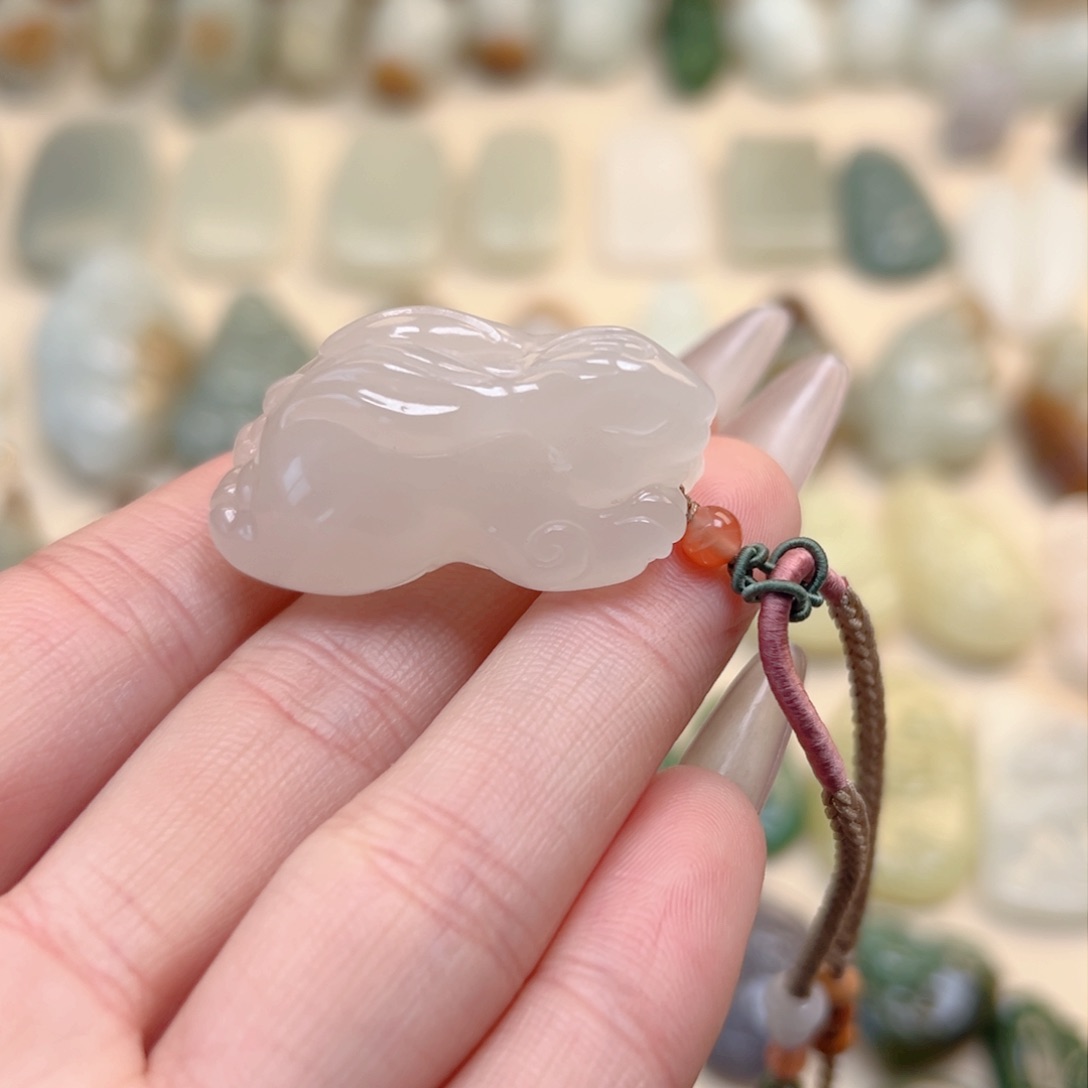 和田玉颈饰未镶嵌