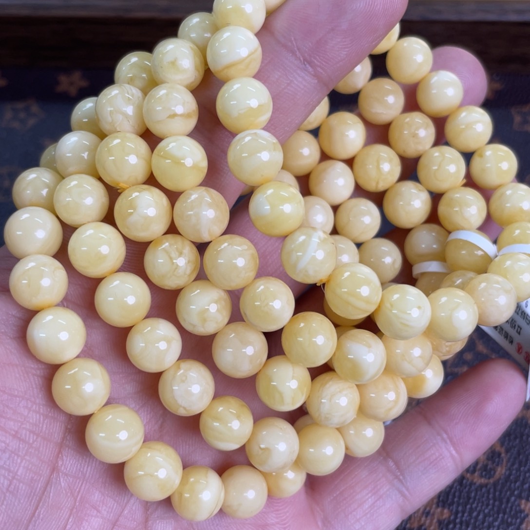 琥珀裸石未镶嵌124多样性发其一