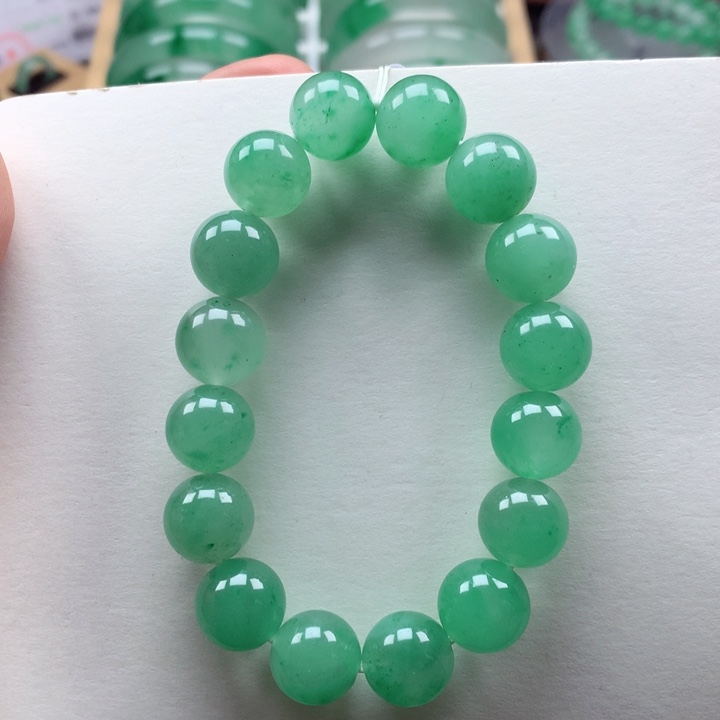 石英质玉未镶嵌手链