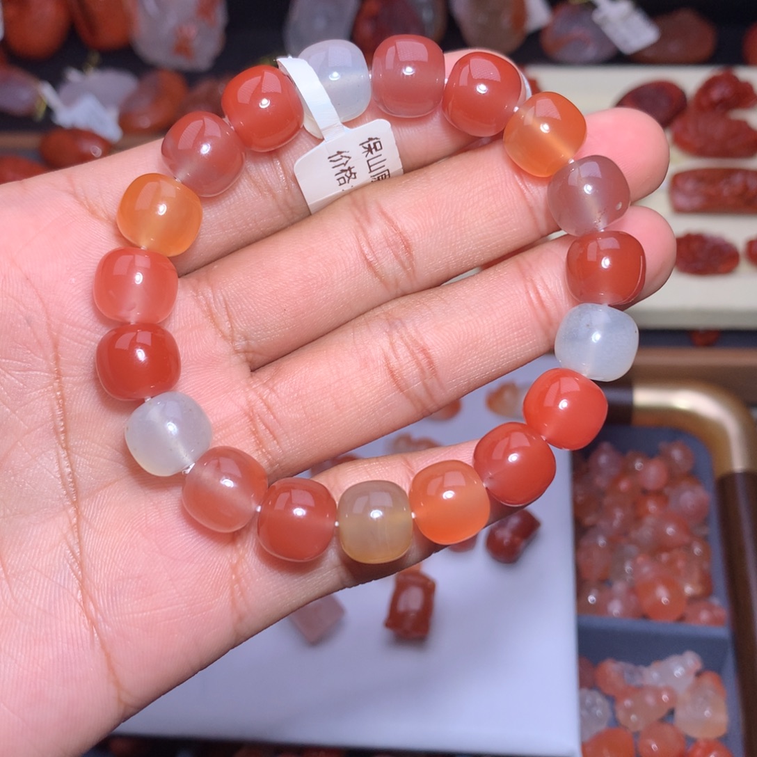 *****南红玛瑙未镶嵌珠宝半成品保山老型