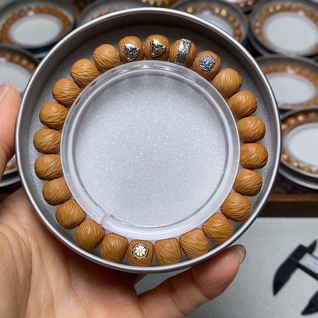 猴头核桃手串352号10左右五标高配云锦全品