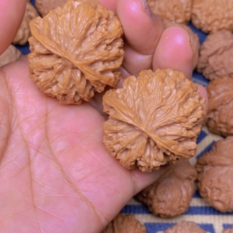 【闪购商品】文玩核桃吊坠苹果43