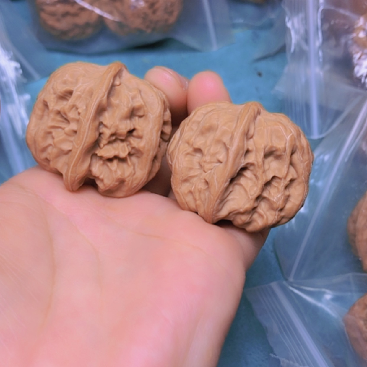 【闪购商品】摆件核桃38平谷方块修尖