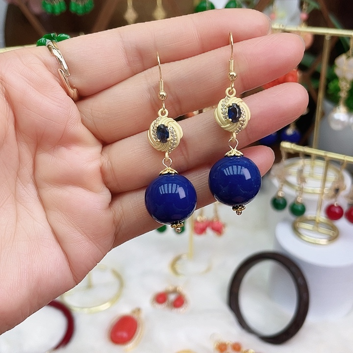 石英质玉耳钉合金