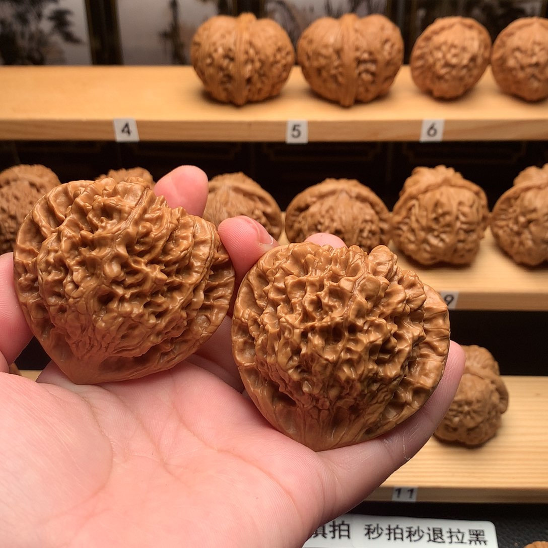 文玩核桃吊坠阿***387号官帽52+