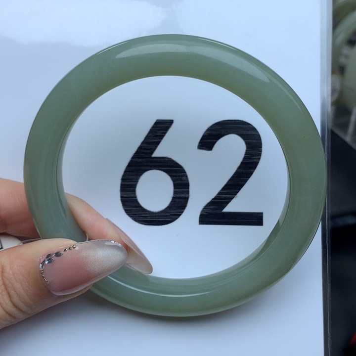 未镶嵌手镯和田玉19