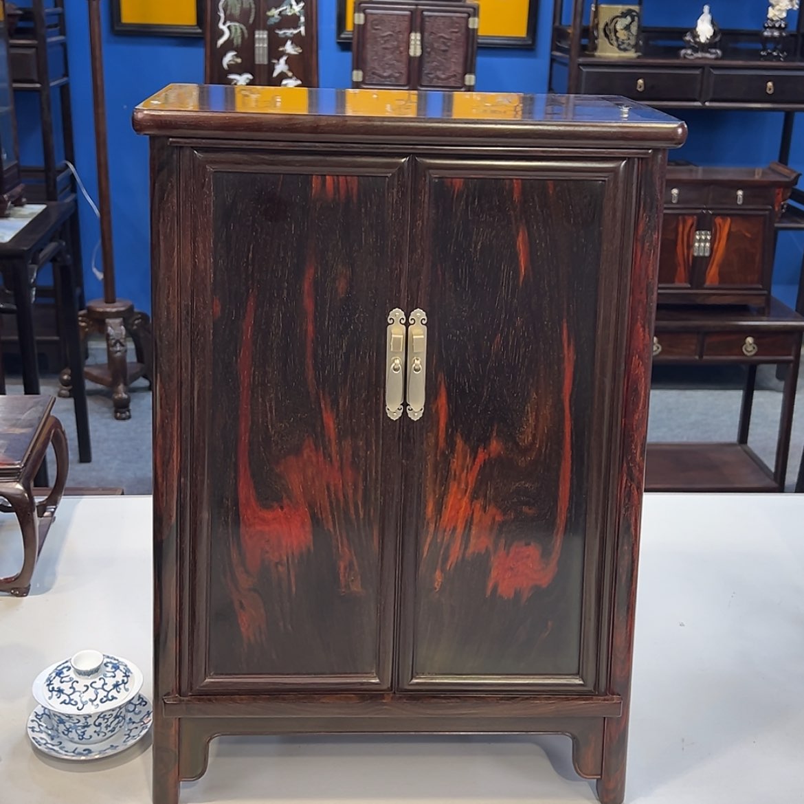 【闪购商品】红酸枝木类成套家具圆角柜