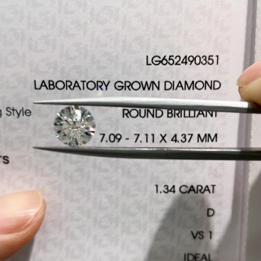 实验室培育钻石裸石未镶嵌