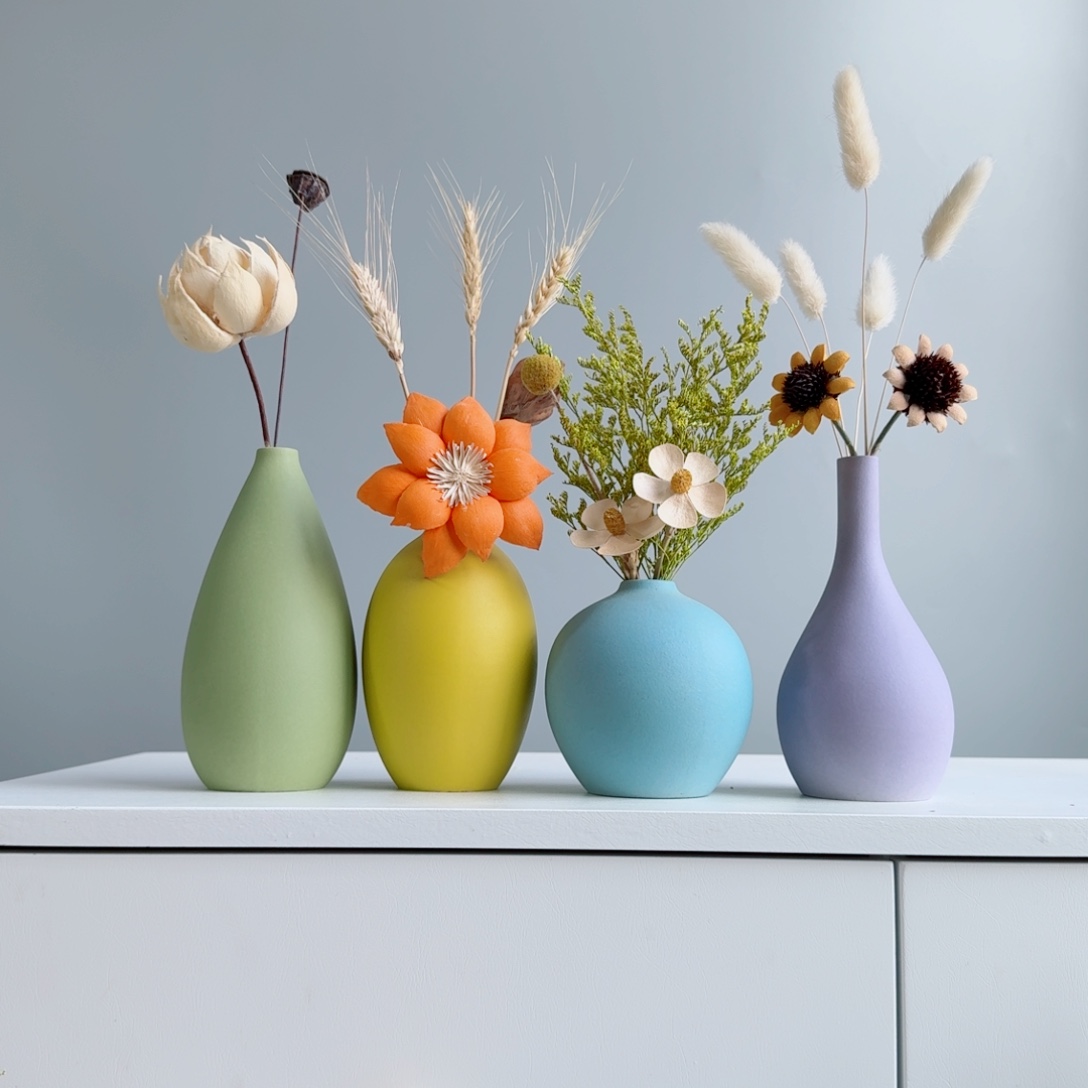 摆件陶瓷小花瓶含花总高约20-30cm