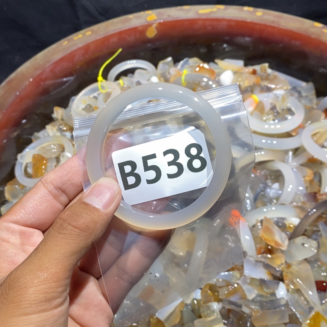 战****手镯玛瑙/玉髓未镶嵌