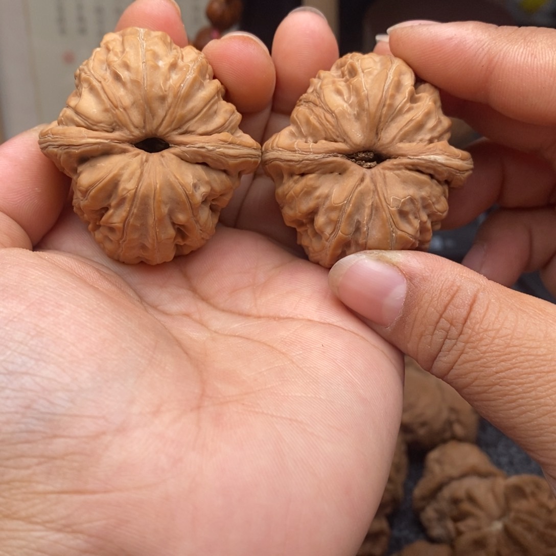 文玩核桃把件43元宝