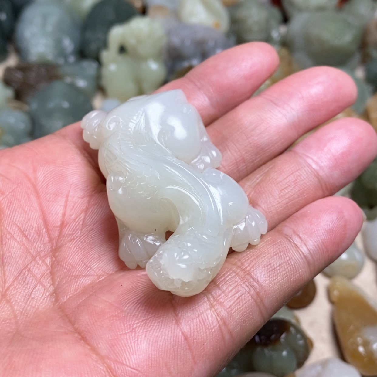 【闪购商品】和田玉挂件未镶嵌多****。