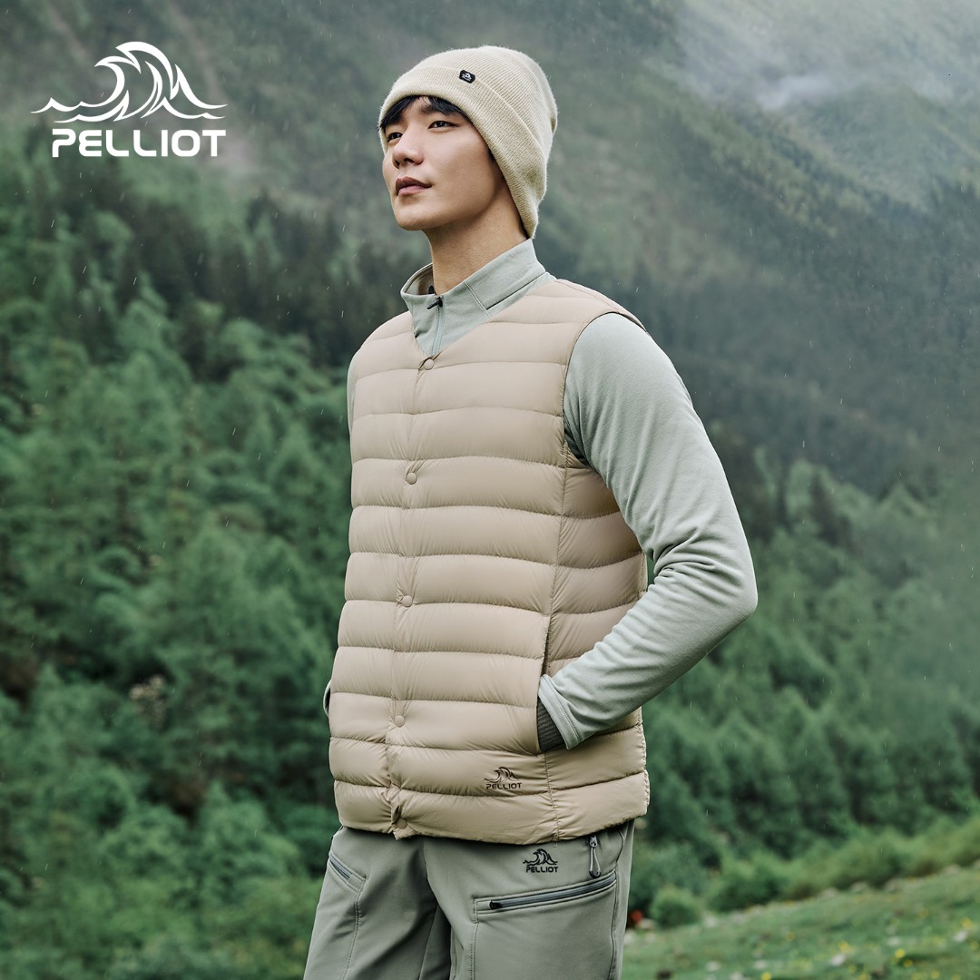 伯希和户外800蓬羽绒马甲男女秋冬轻薄保暖登山防风排骨羽绒服