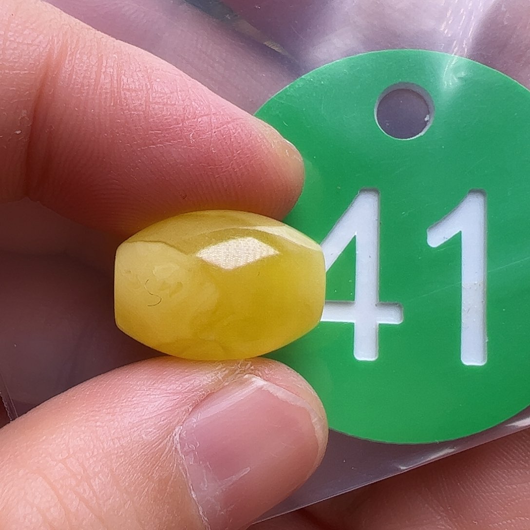 蜜蜡未镶嵌珠宝奇石11.6/16m m