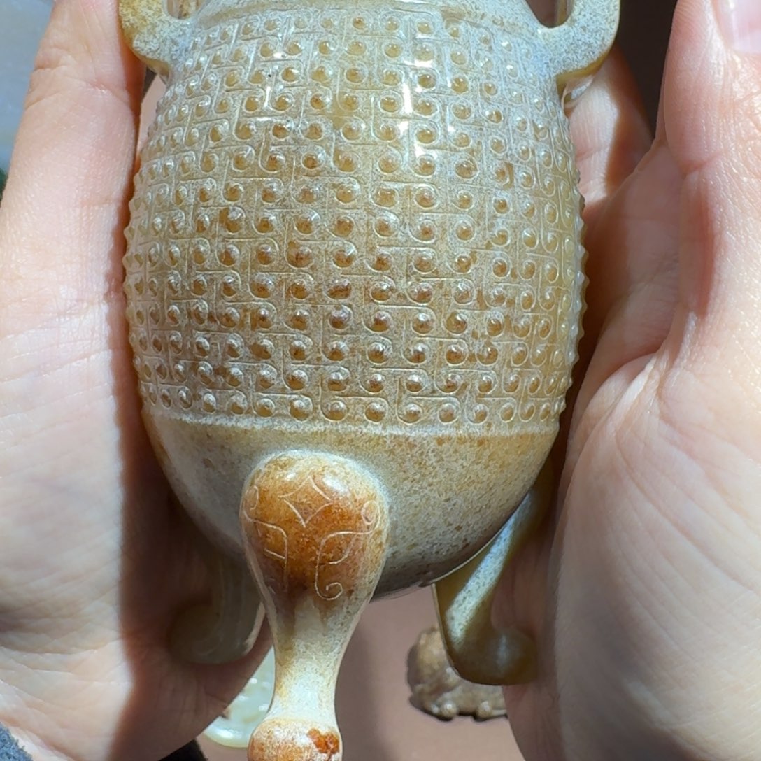 和田玉颈饰未镶嵌三**泰