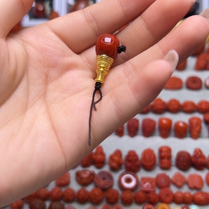 白***汤南红玛瑙合金卡12.3