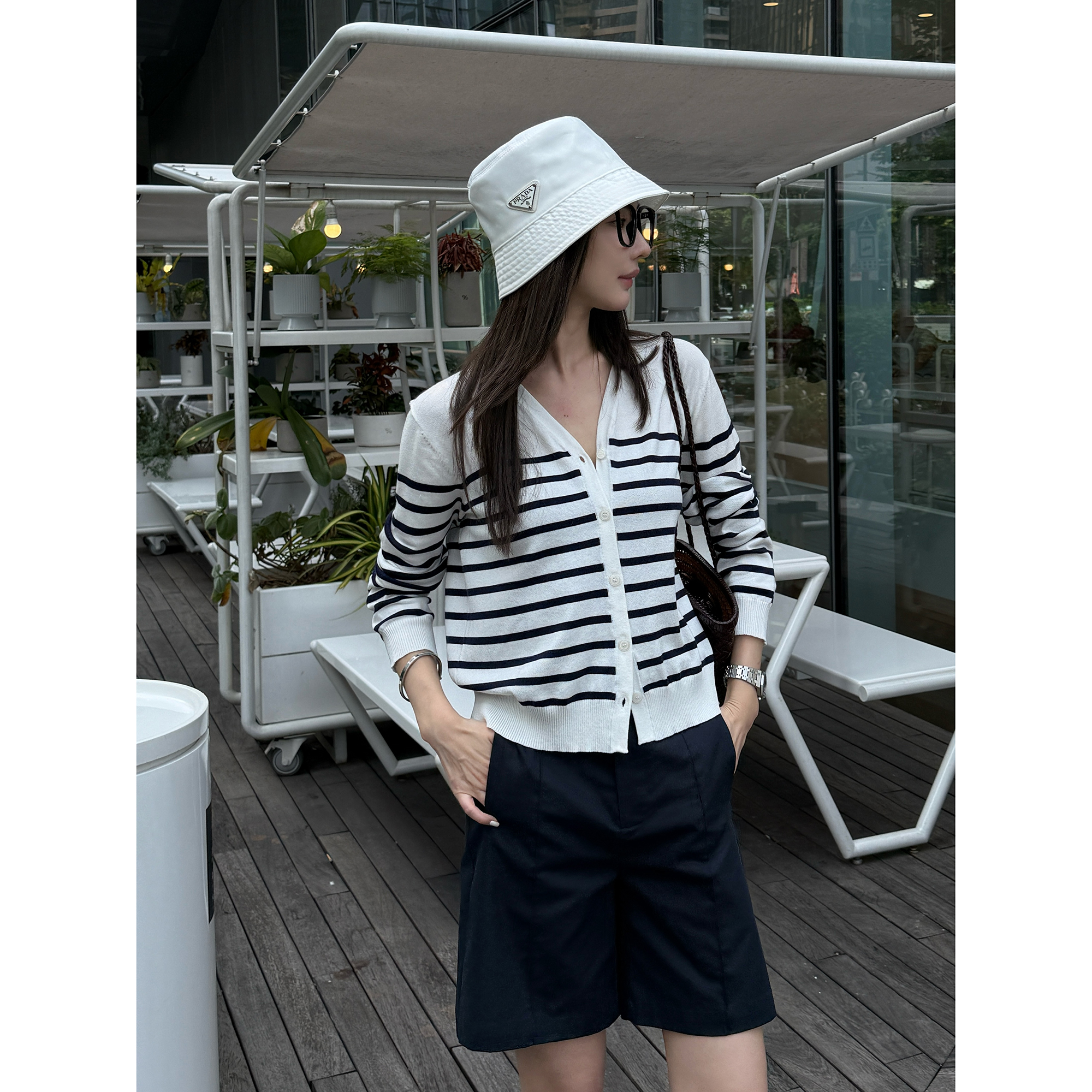 [半生昭花]“99%莱赛尔天丝”轻柔透气老钱条纹防晒休闲开衫21722