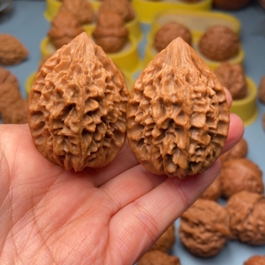 吊坠文玩核桃招财鼠全品精对 36 37