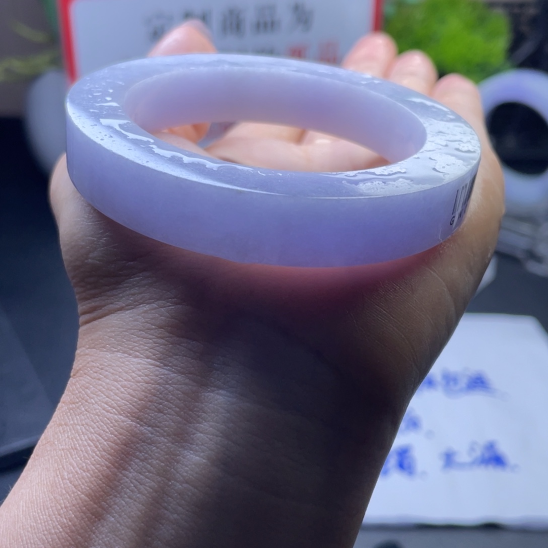 阳***烂未镶嵌定制翡翠翡翠