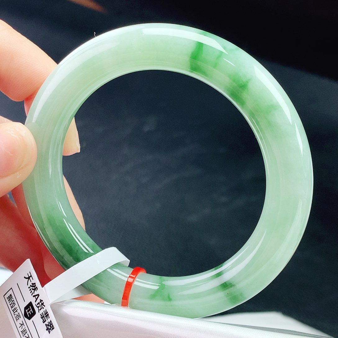 未镶嵌手镯翡翠56胖