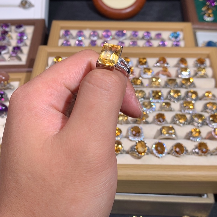 【闪购商品】烟晶戒指银S925镶嵌不*戒指