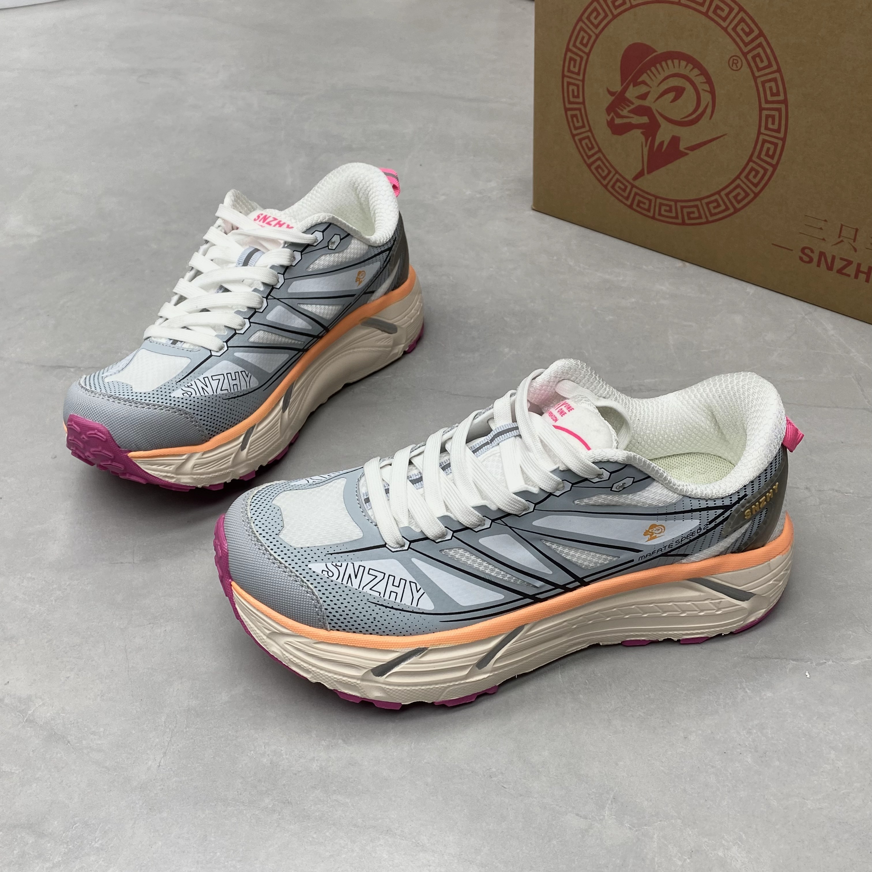 减震越野！厚底跑步鞋情侣款防滑增高透气百搭运动鞋D20250419FB