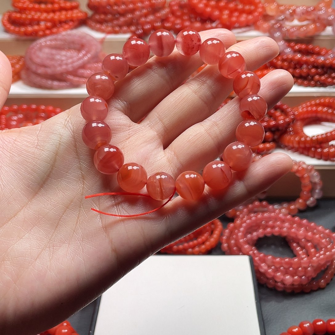 南红玛瑙未镶嵌手链