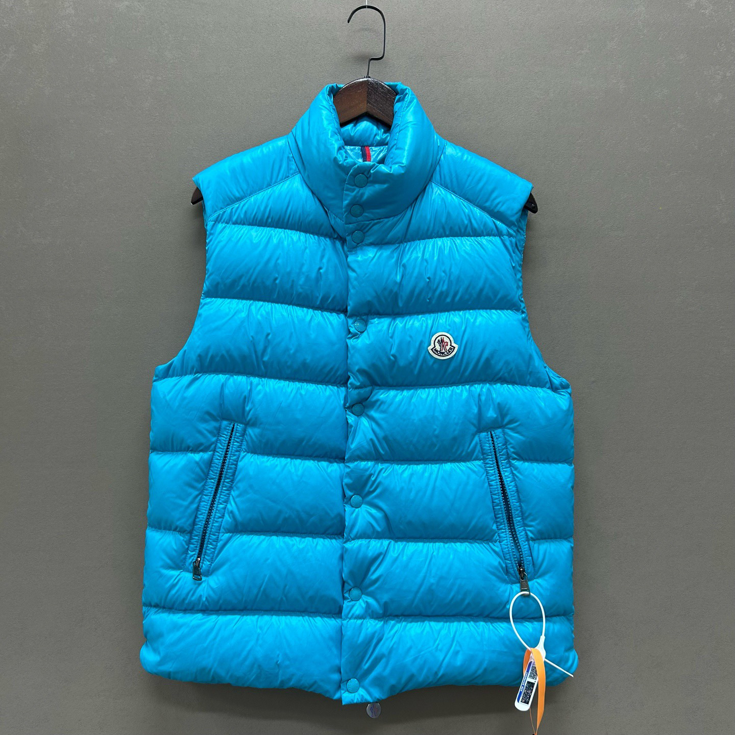 未使用 MONCLER 新款Tibb湖蓝色马甲羽绒服 2码 cl01512
