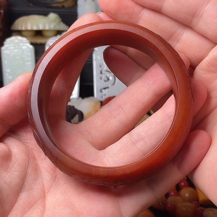 和田玉（糖玉）手镯未镶嵌