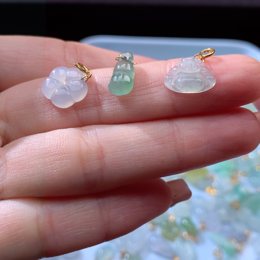 翡翠颈饰18K金镶嵌隐****@翡翠