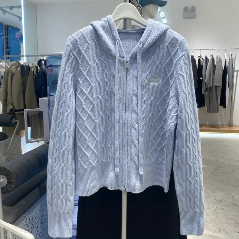 M麦家2025秋季新品蓝色连帽羊毛针织开衫毛衣女上衣4EA132971Q