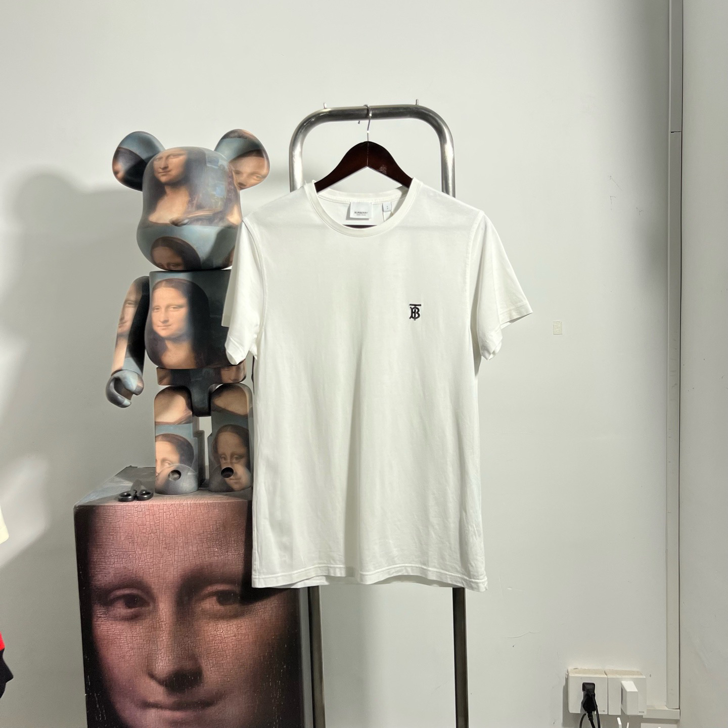 99新 BURBERRY/博柏利 短袖 R2233 尺码：S胸围47衣长71 编码2