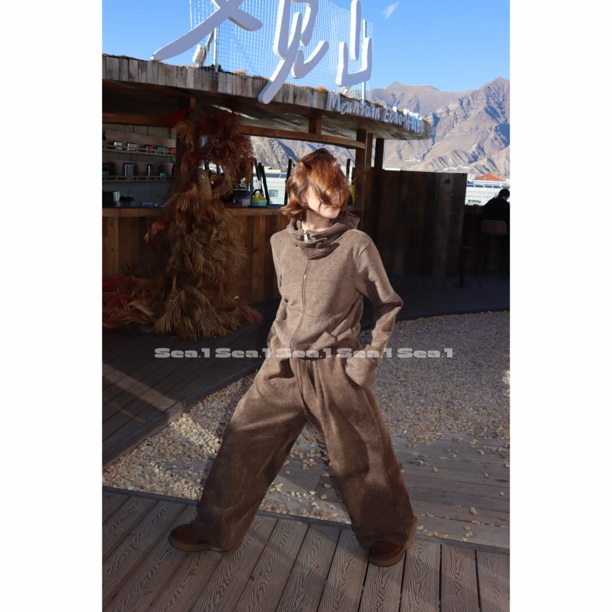 「Anan 波尔多」连帽保暖外套休闲长裤微喇裤显瘦时尚套装女