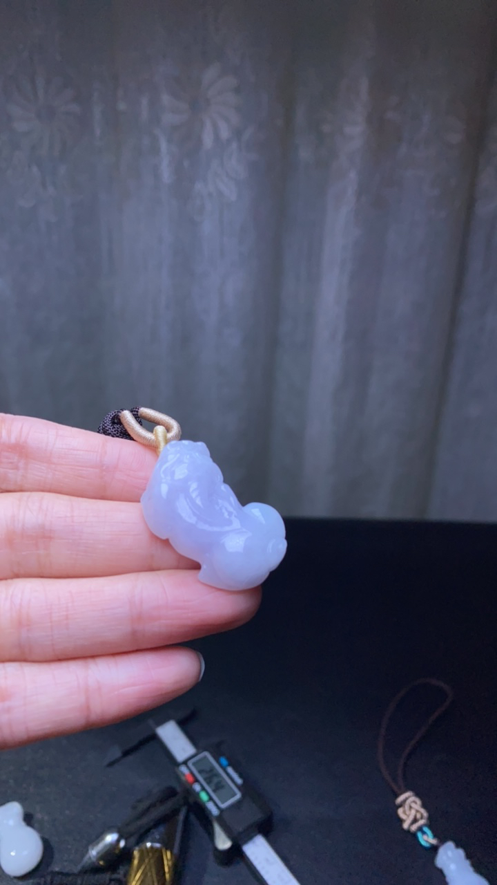 纯天然缅甸A货翡翠貔貅