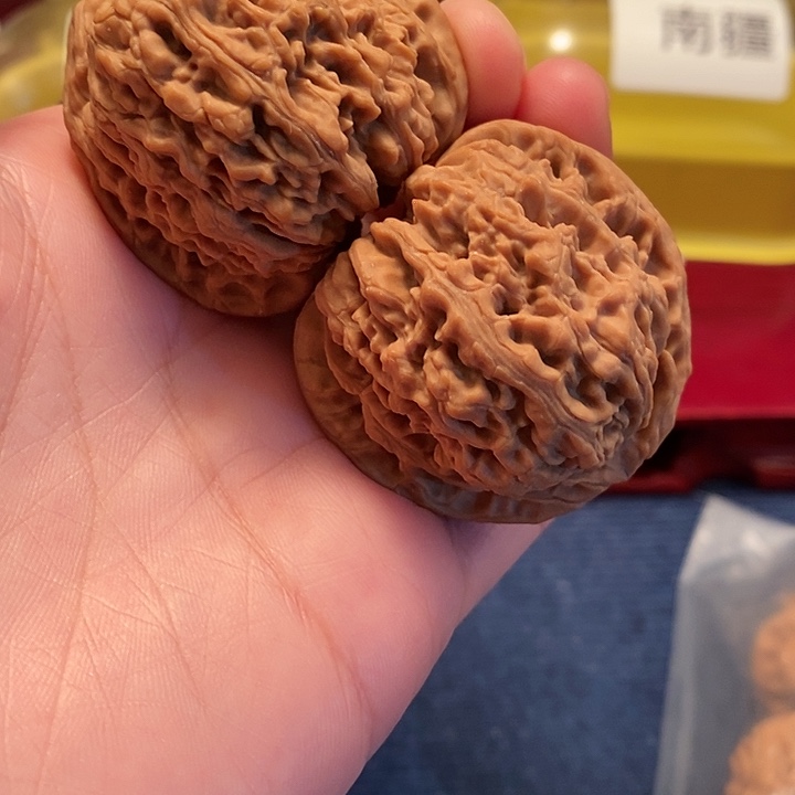 【闪购商品】文玩核桃吊坠南疆