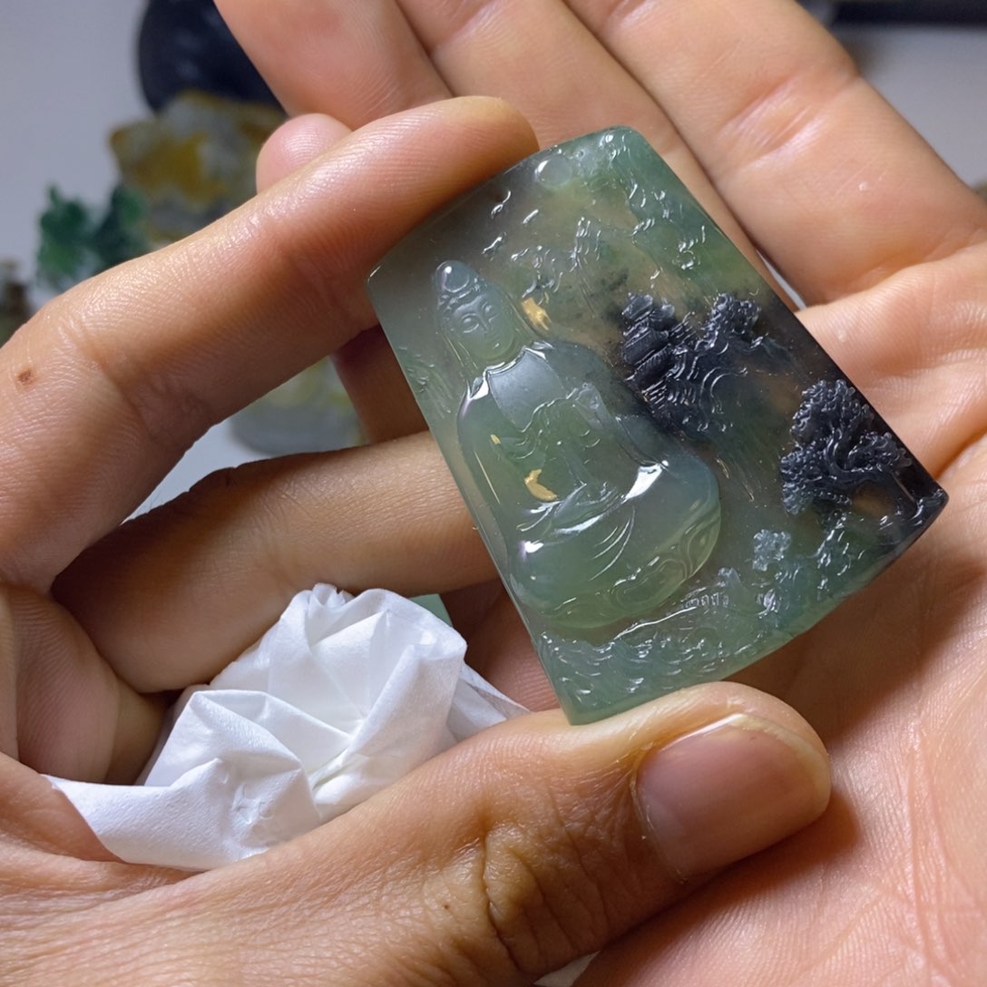 定制翡翠未镶嵌翡翠