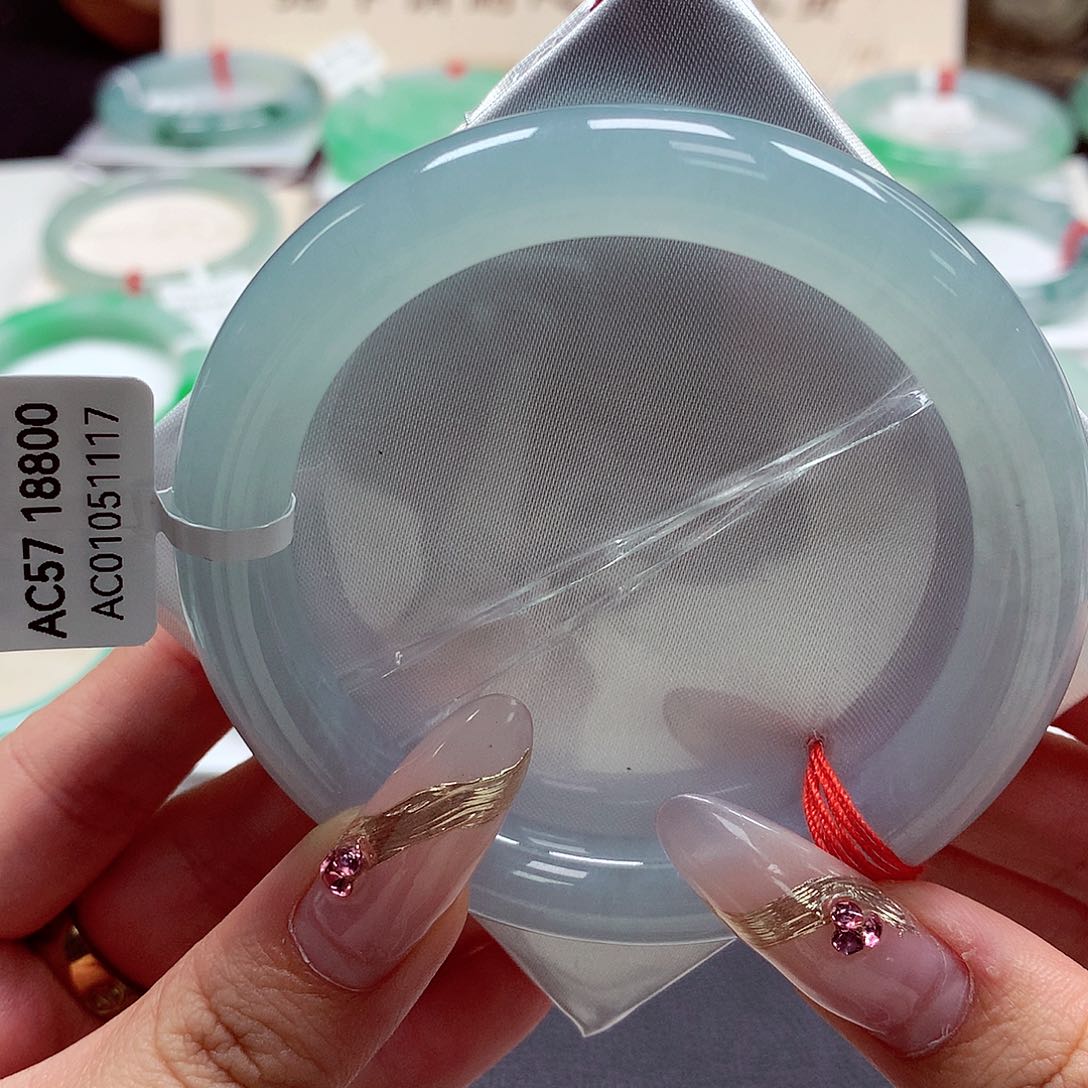 翡翠手镯（圆镯）未镶嵌22（75号）