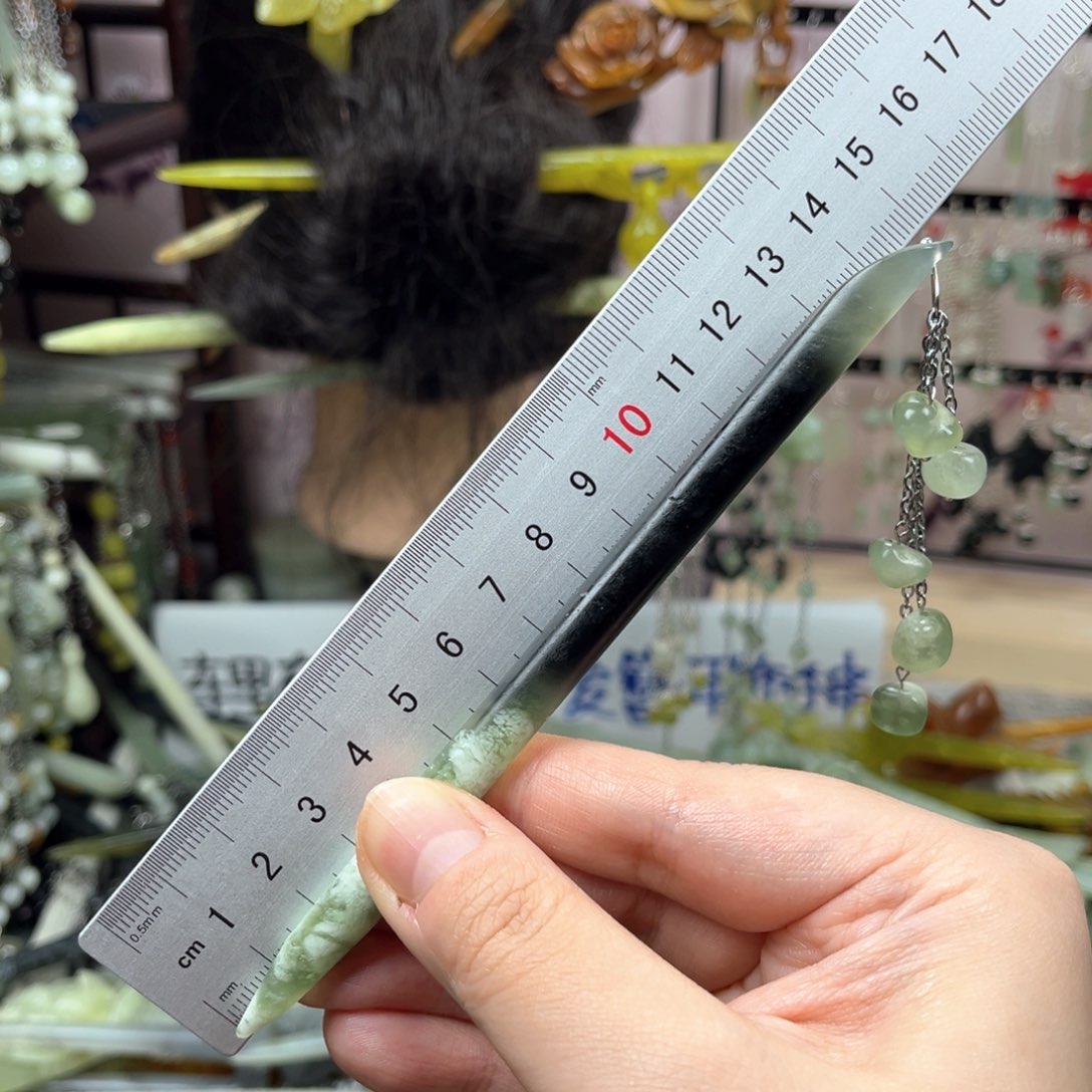 未镶嵌岫玉发饰长度15厘米左右